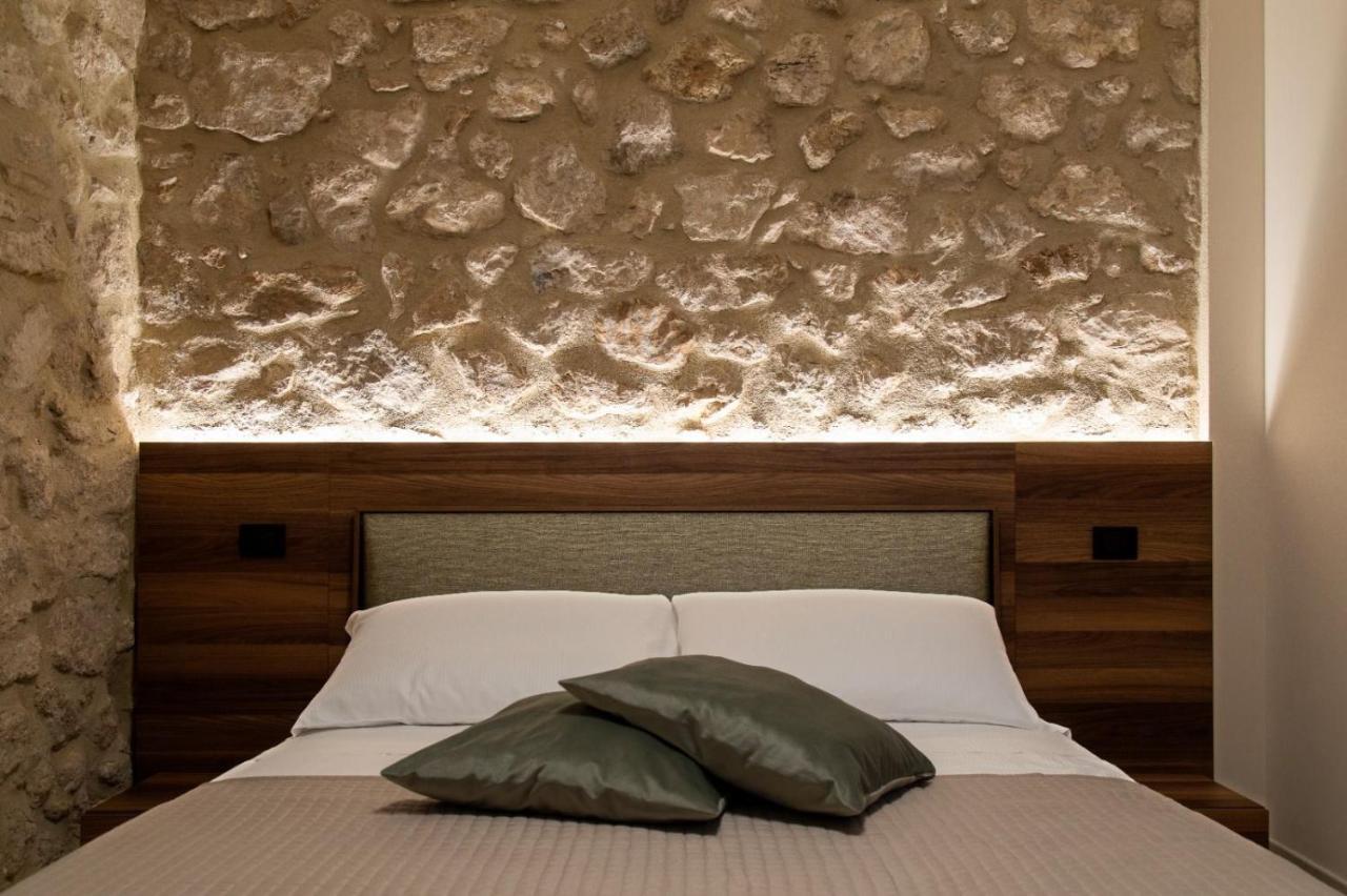 Destasu' Bed And Wellness Castel del Monte (Abruzzo) Exterior foto